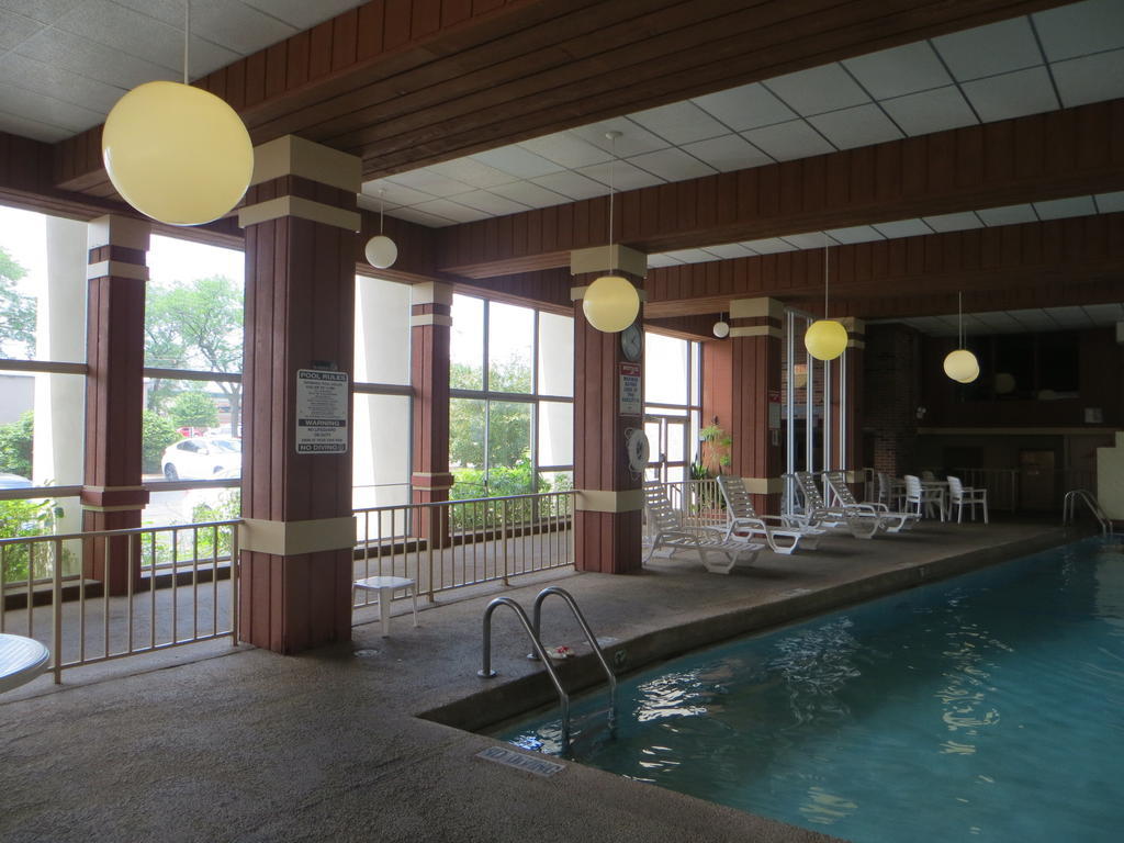 Rodeway Inn Skokie Exterior foto