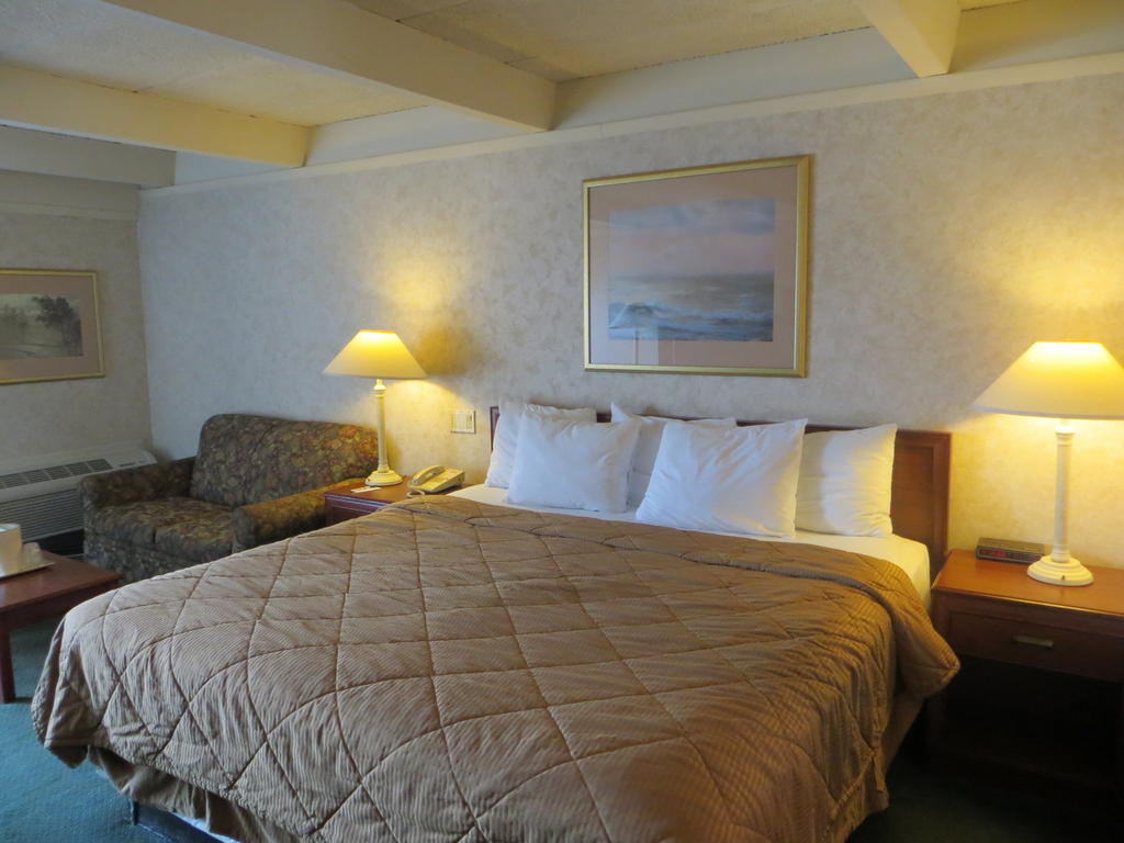 Rodeway Inn Skokie Zimmer foto